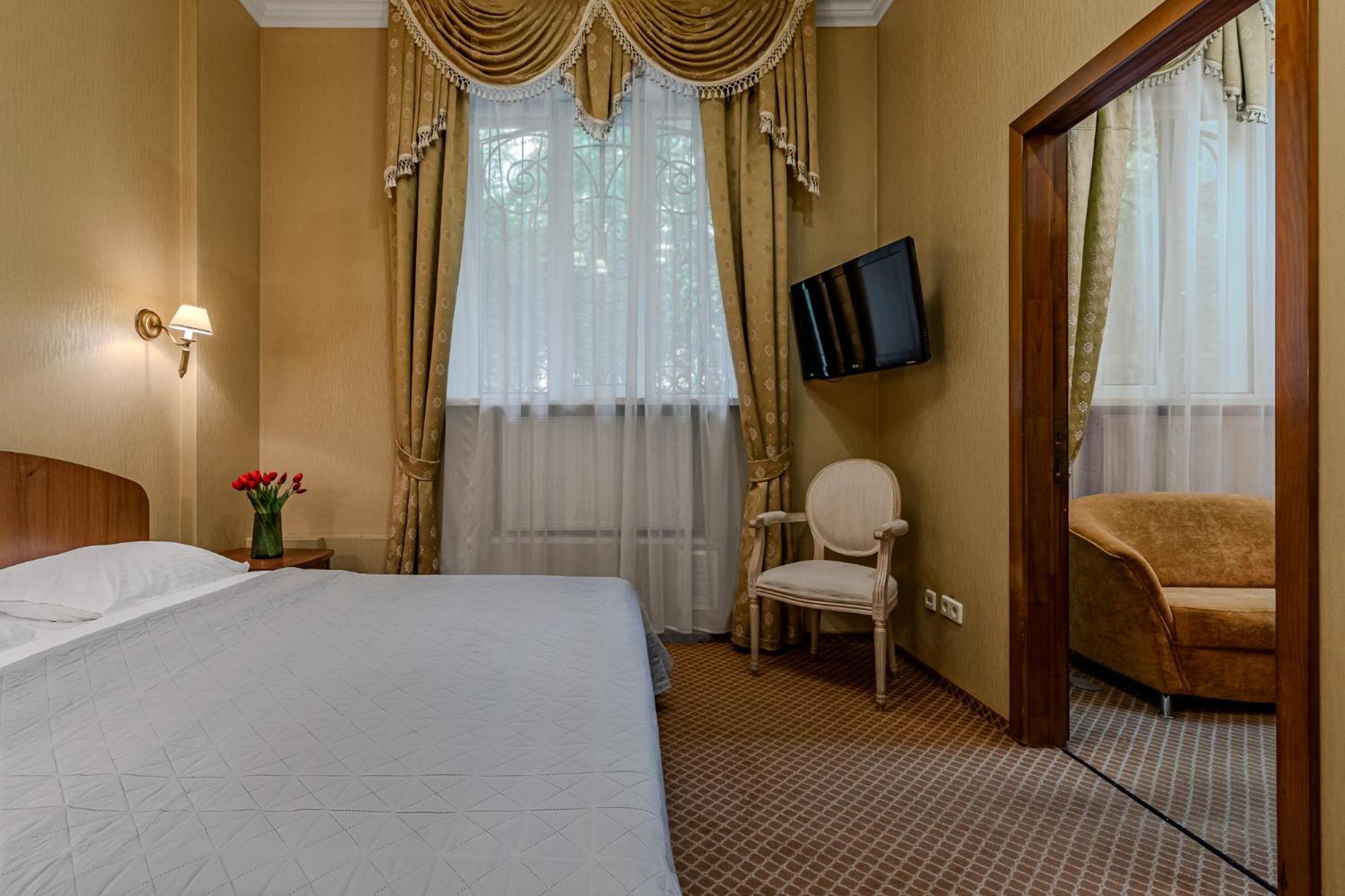Gallery Hotel Gintama Apgrade Kiev Rum bild