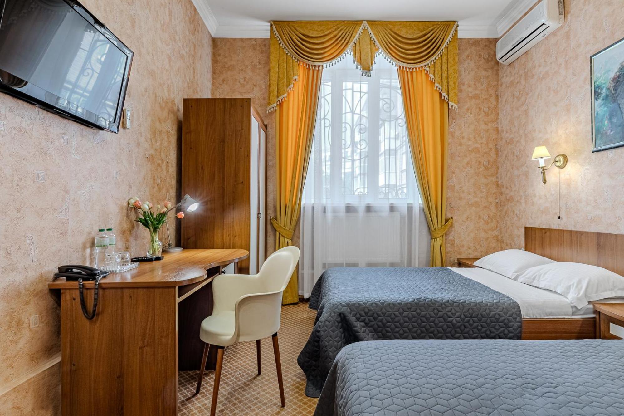 Gallery Hotel Gintama Apgrade Kiev Rum bild