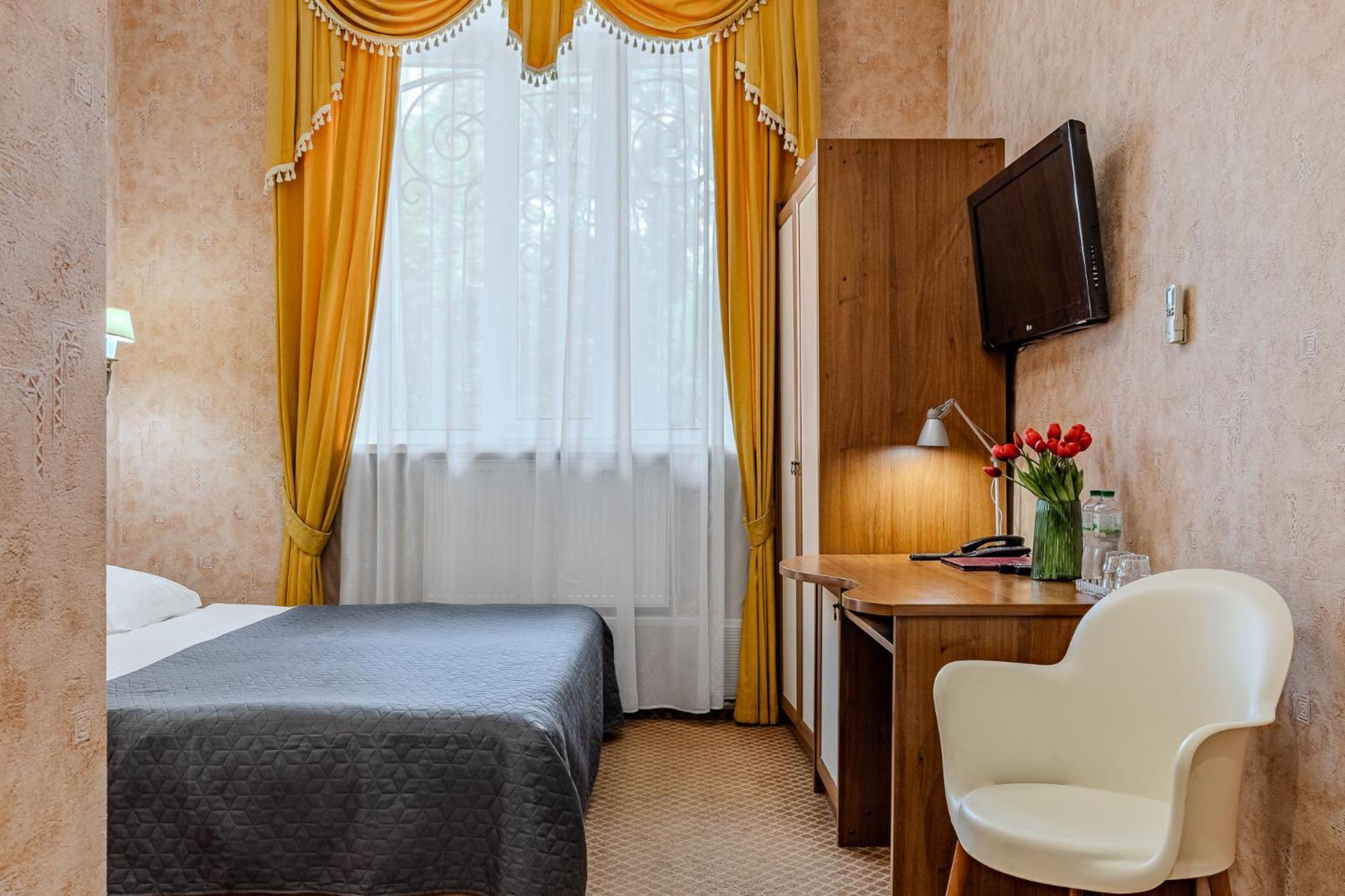 Gallery Hotel Gintama Apgrade Kiev Rum bild
